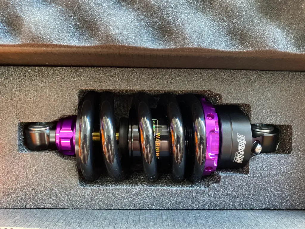 MONOSHOCK NORIFUMI - Y15ZR SS SERIES 205MM (PURPLE)